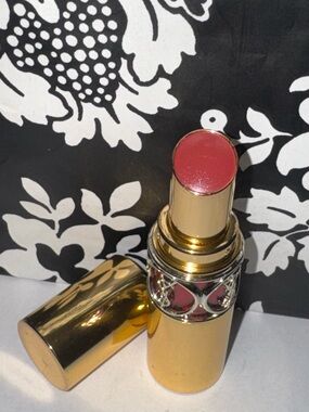YSL Rouge Volupte Shine 17